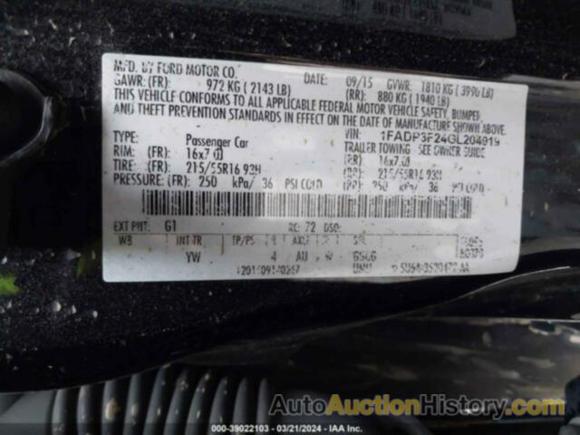 FORD FOCUS SE, 1FADP3F24GL204919