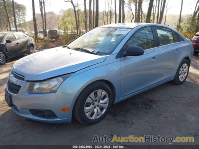 CHEVROLET CRUZE LS, 1G1PD5SH3C7205108