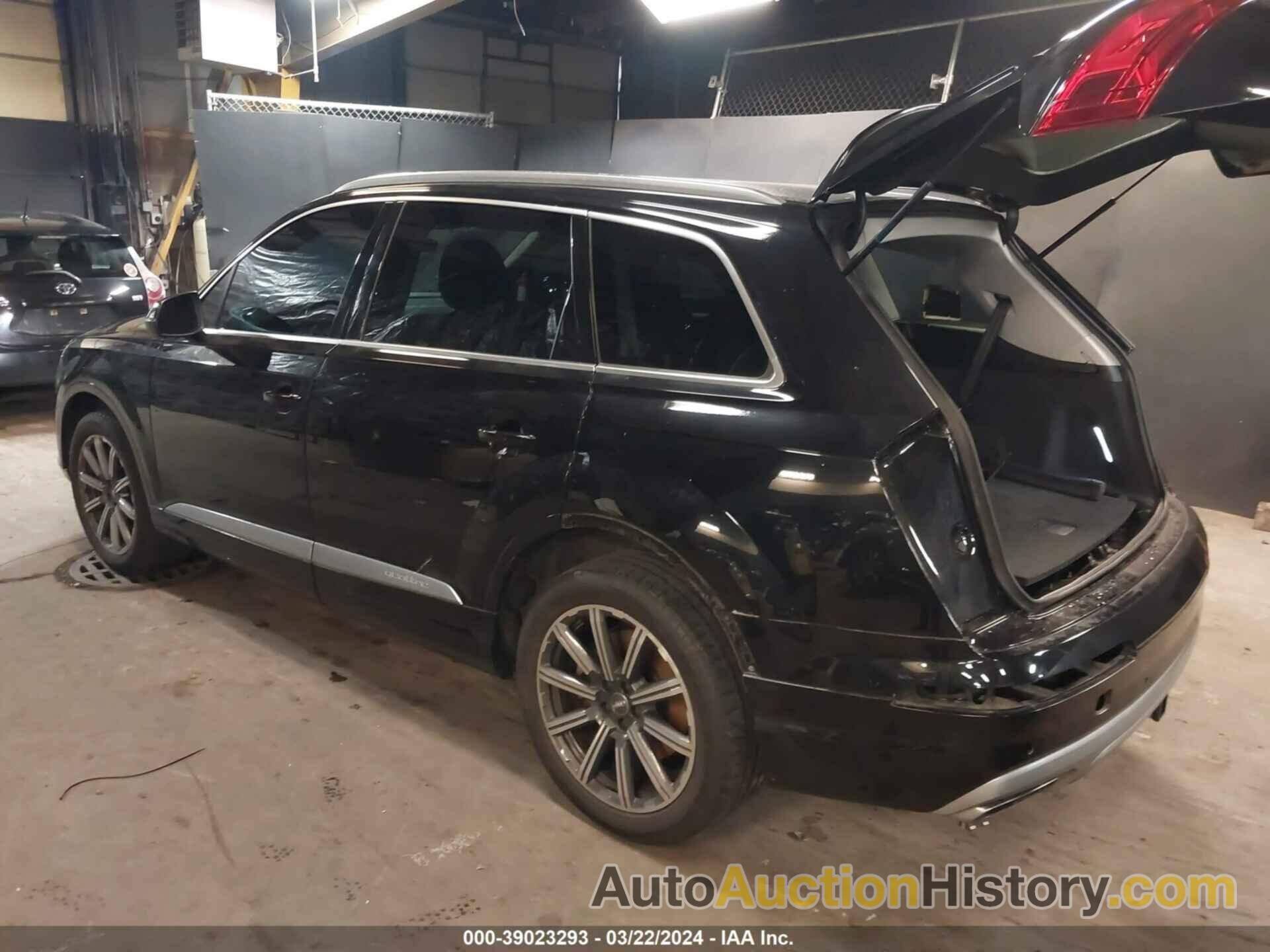 AUDI Q7 3.0T PREMIUM, WA1LAAF70HD004360