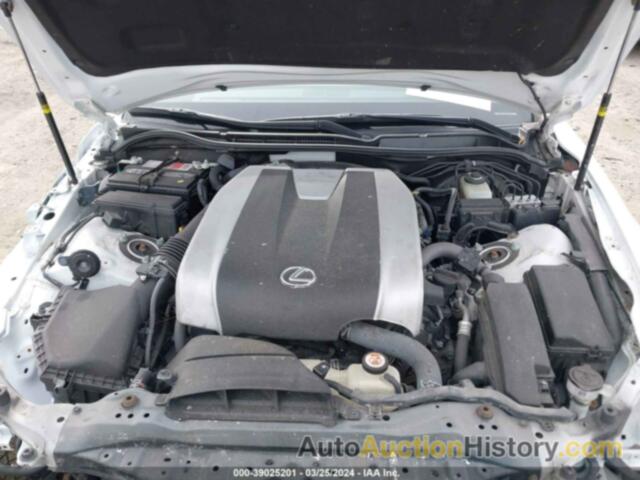 LEXUS IS 300, JTHC81D22K5035456