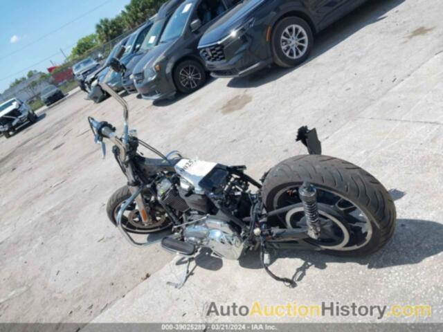 HARLEY-DAVIDSON FLHX, 1HD1KBC1XNB650446