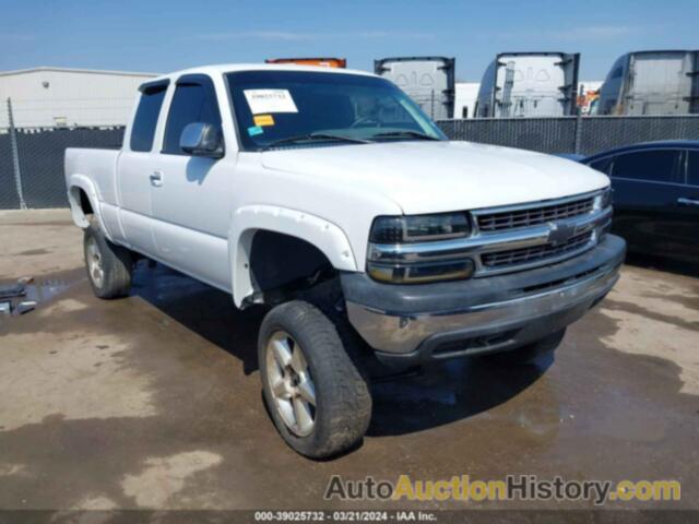 CHEVROLET SILVERADO 1500 LS, 1GCEK19T6YE132424