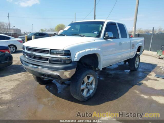 CHEVROLET SILVERADO 1500 LS, 1GCEK19T6YE132424