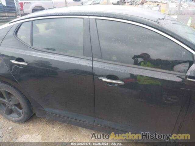 KIA OPTIMA LX, 5XXGM4A73EG271551