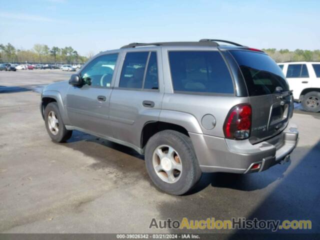 CHEVROLET TRAILBLAZER LS, 1GNDS13S472204515