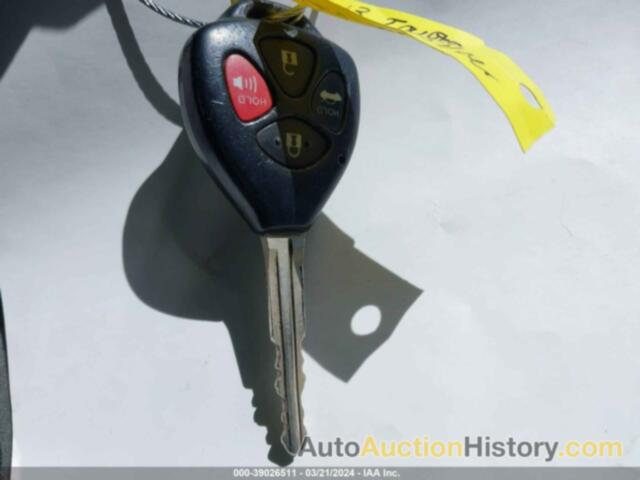 TOYOTA COROLLA LE, 2T1BU4EE6DC068937