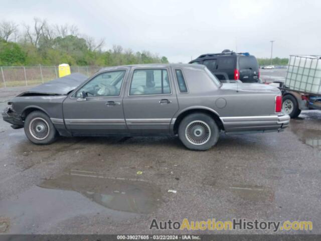 LINCOLN TOWN CAR, 1LNCM81F4LY784347