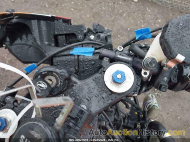 HONDA CBR600 RR, JH2PC40049K205035