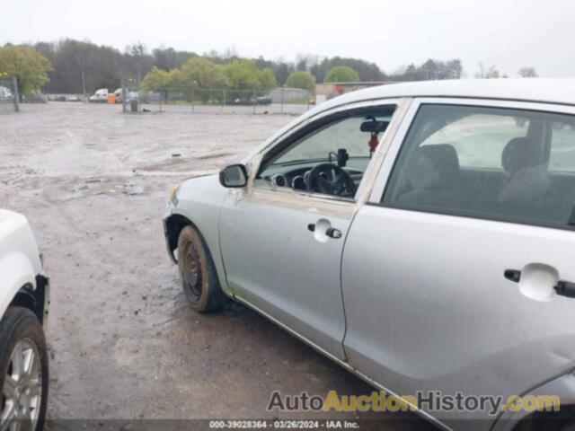 TOYOTA COROLLA MATRIX XR, 2T1KR32E66C600111