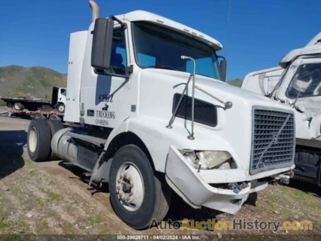 VOLVO VN VNM, 4V4M19EH9BN293554