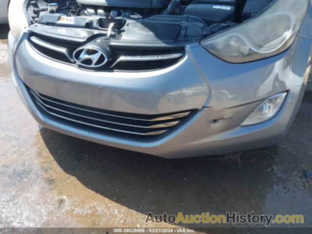 HYUNDAI ELANTRA LIMITED, KMHDH4AE4DU594551