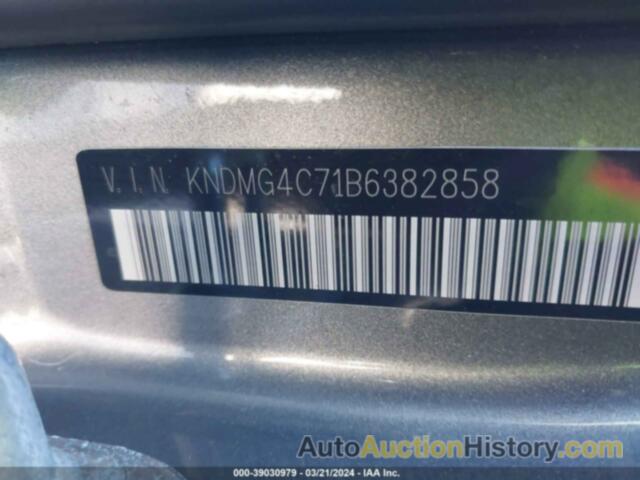 KIA SEDONA LX, KNDMG4C71B6382858