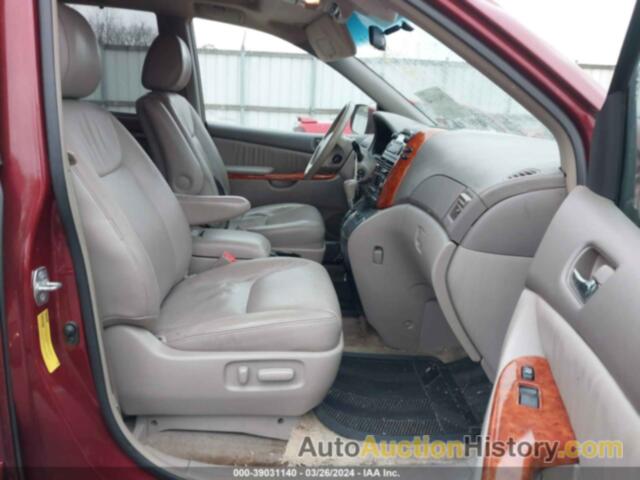 TOYOTA SIENNA XLE, 5TDYK4CC7AS331926