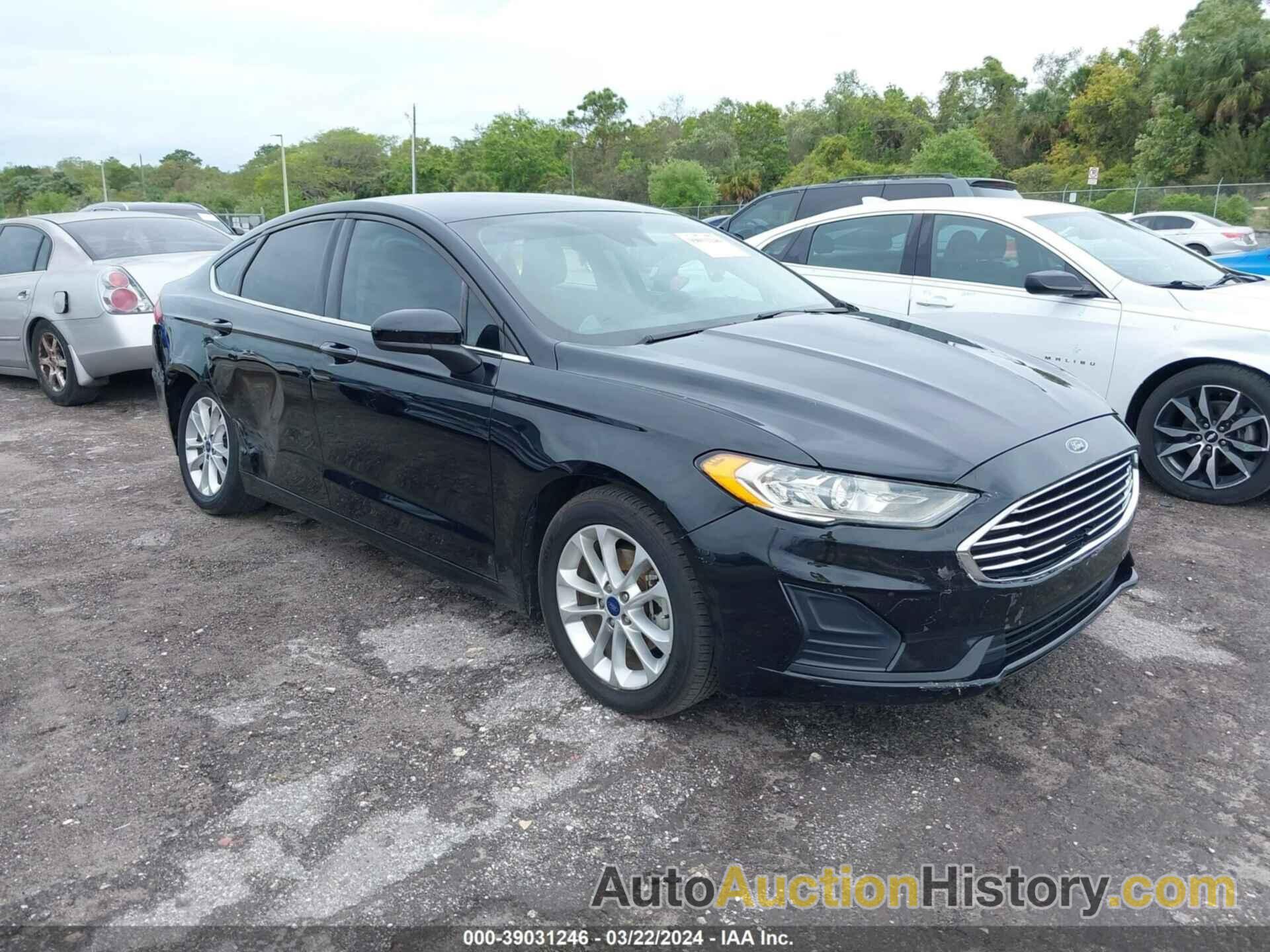 FORD FUSION SE, 3FA6P0HD2KR127838