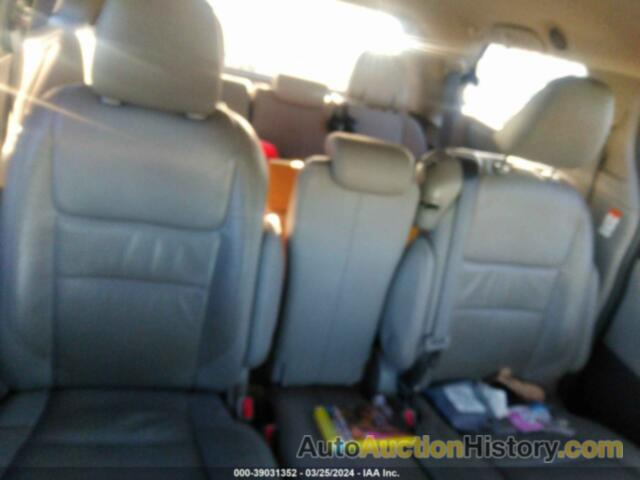 TOYOTA SIENNA XLE PREMIUM 8 PASSENGER, 5TDYZ3DC9HS766560