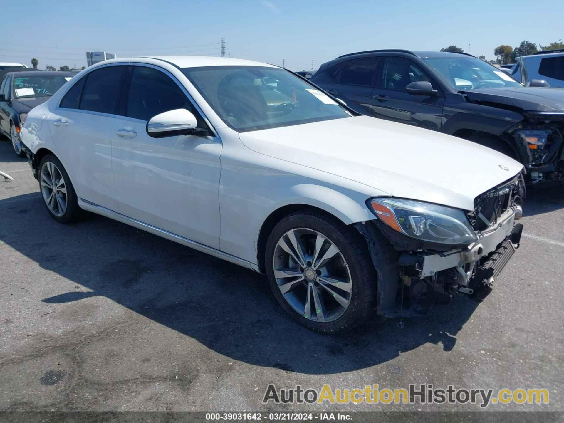 MERCEDES-BENZ C 300 4MATIC/LUXURY 4MATIC/SPORT 4MATIC, 55SWF4KB2FU019544