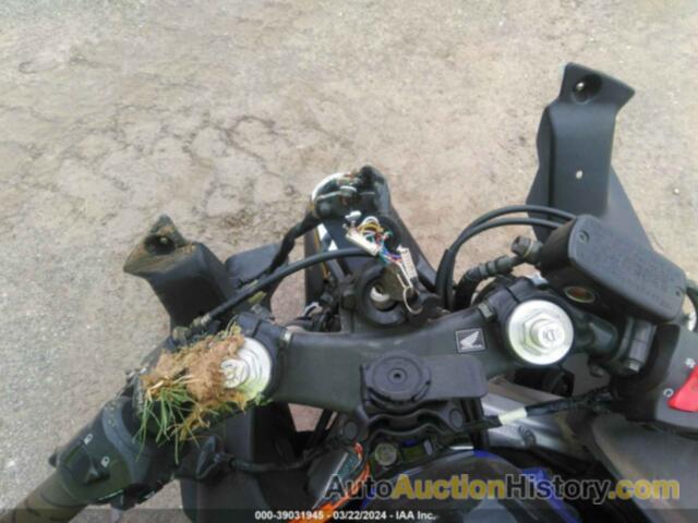 HONDA CBR600 F4, JH2PC35046M703559