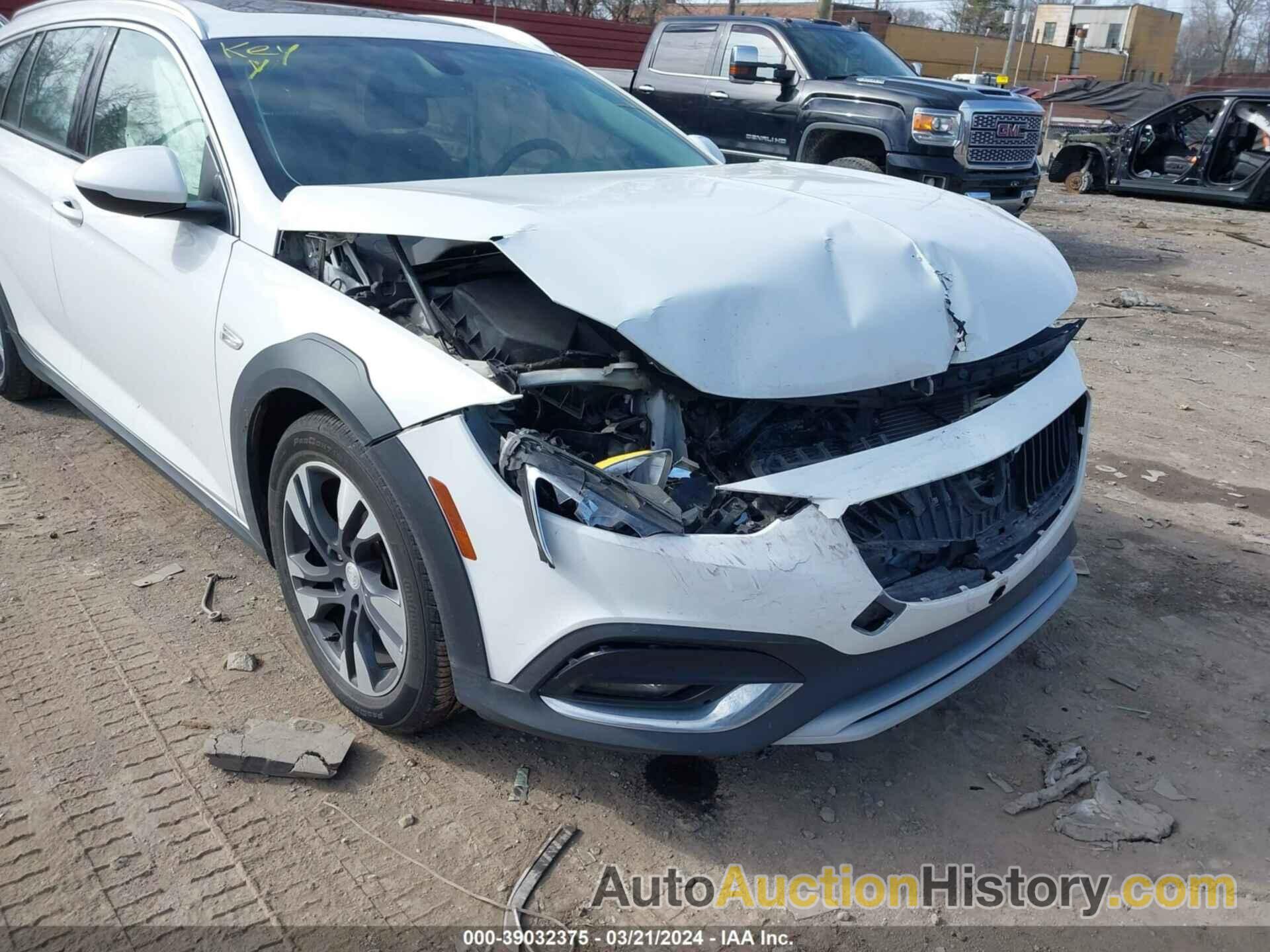 BUICK REGAL TOURX PREFERRED, W04GU8SX6J1149384