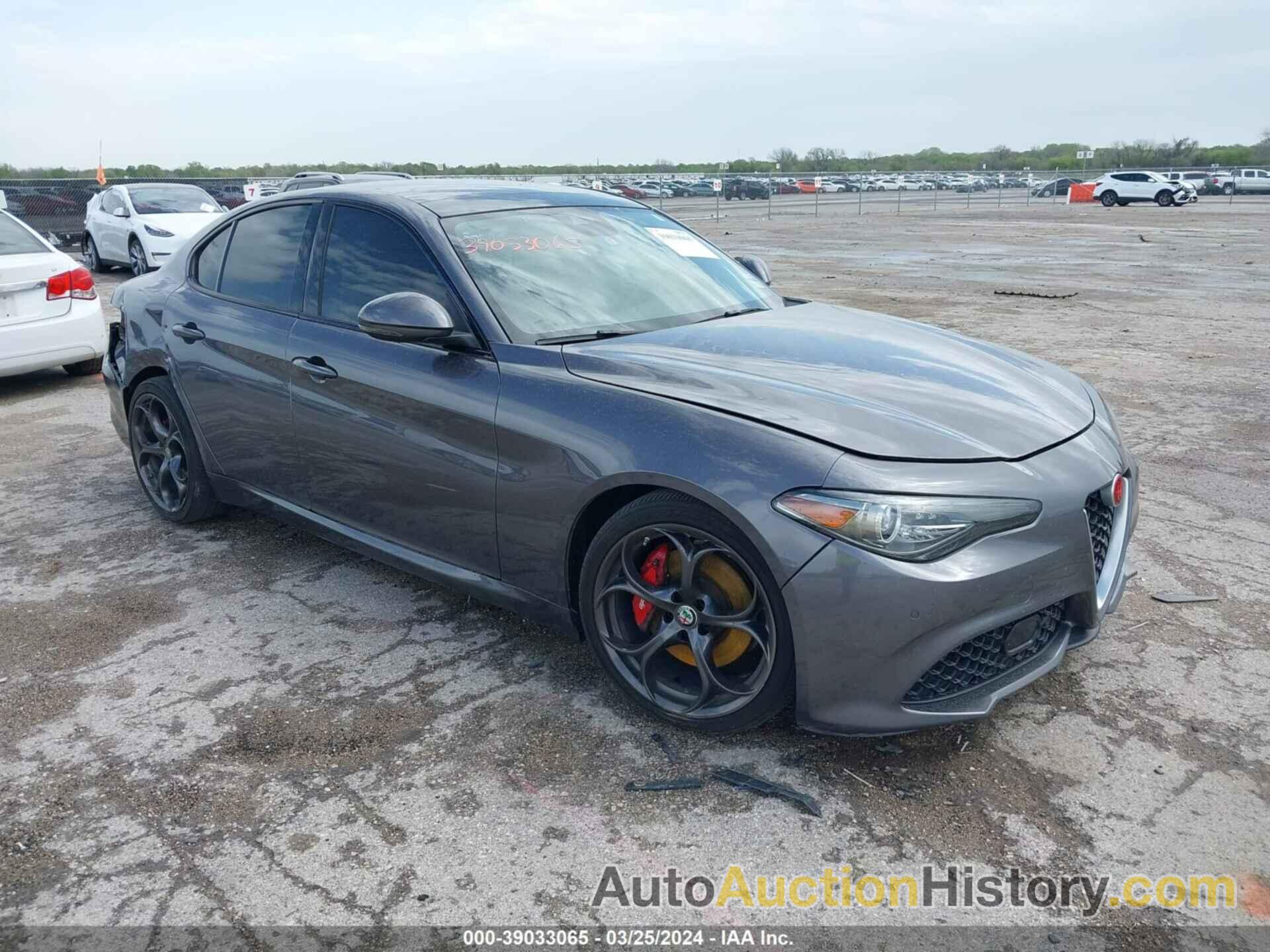 ALFA ROMEO GIULIA TI RWD, ZARFAECNXH7552335