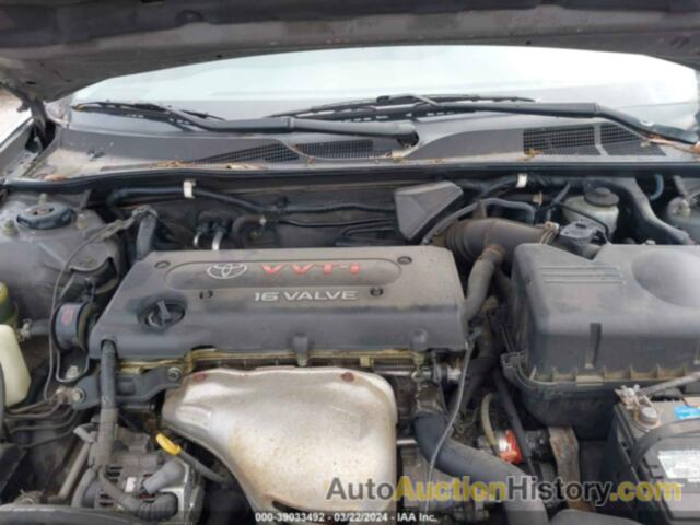 TOYOTA CAMRY LE, 4T1BE32KX3U662042