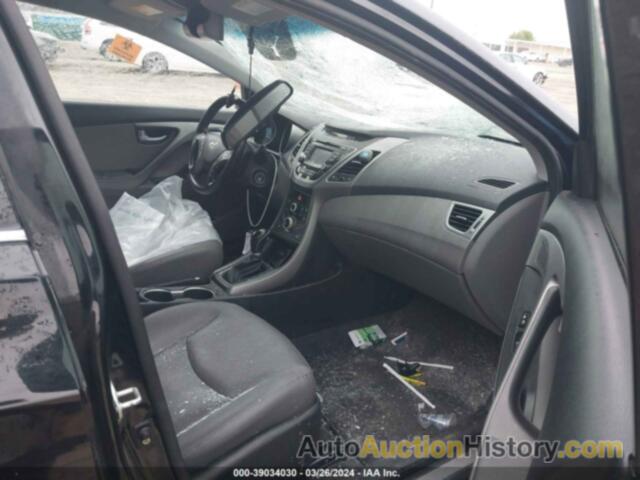 HYUNDAI ELANTRA LIMITED, KMHDH4AE0EU100493