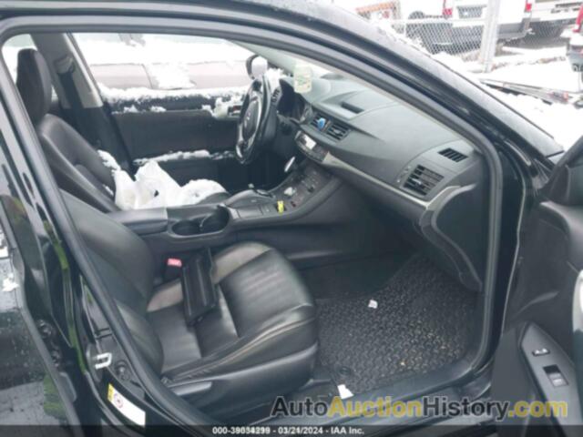 LEXUS CT200H, JTHKD5BH4C2117469