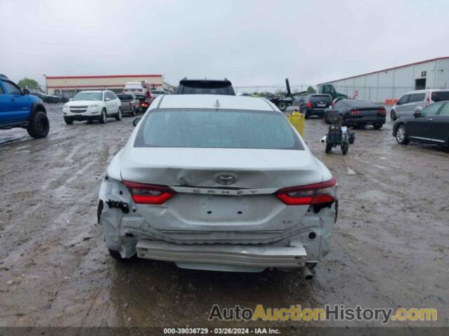 TOYOTA CAMRY LE, 4T1C11AK2RU189932