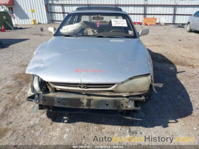 TOYOTA CAMRY LE, 4T1SK12E2SU627260