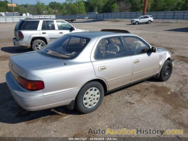 TOYOTA CAMRY LE, 4T1SK12E2SU627260