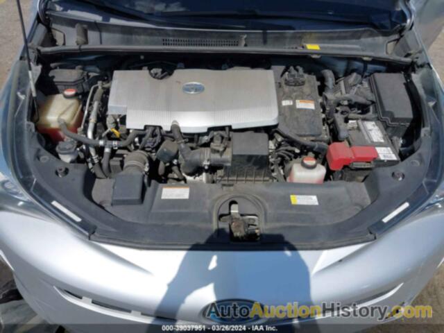 TOYOTA PRIUS THREE TOURING, JTDKARFU4G3514401