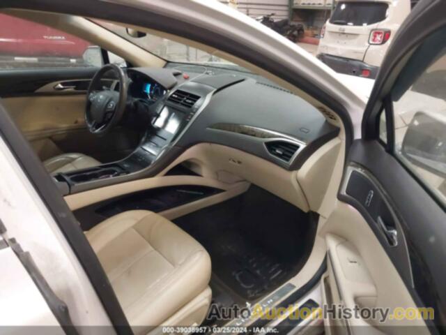 LINCOLN MKZ HYBRID, 3LN6L2LU0ER821923