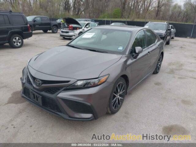 TOYOTA CAMRY SE, 4T1G11AK0NU009889