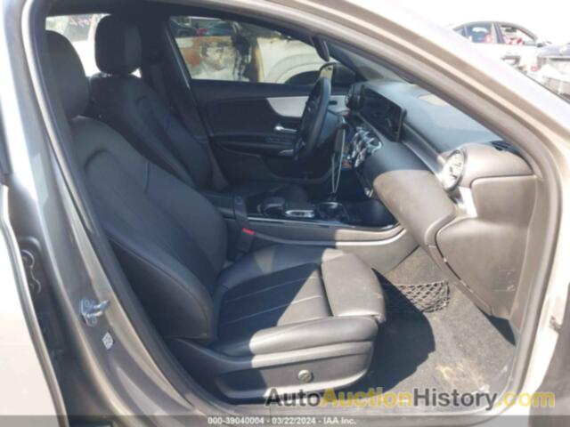 MERCEDES-BENZ A 220 4MATIC, WDD3G4FB2KW027702