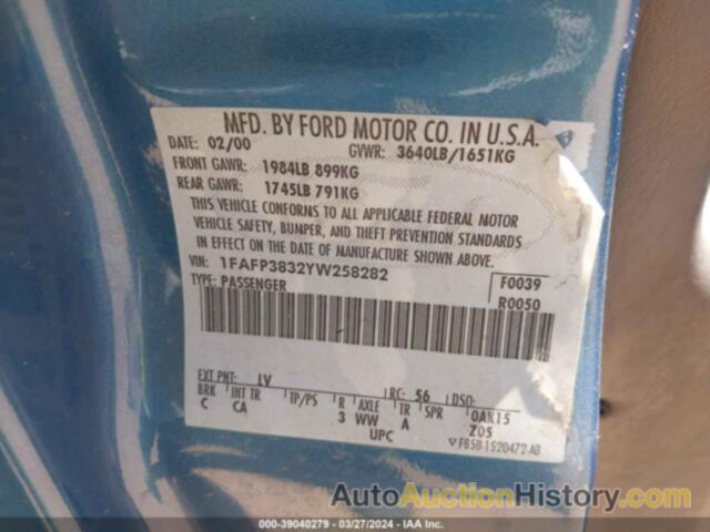 FORD FOCUS ZTS, 1FAFP3832YW258282