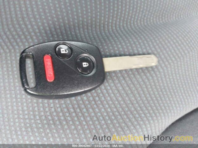 HONDA FIT, JHMGE8H30CC014639