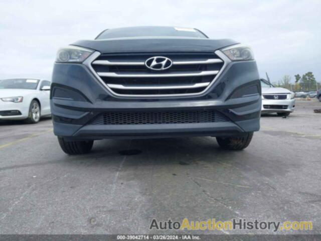 HYUNDAI TUCSON SE, KM8J23A45HU300456