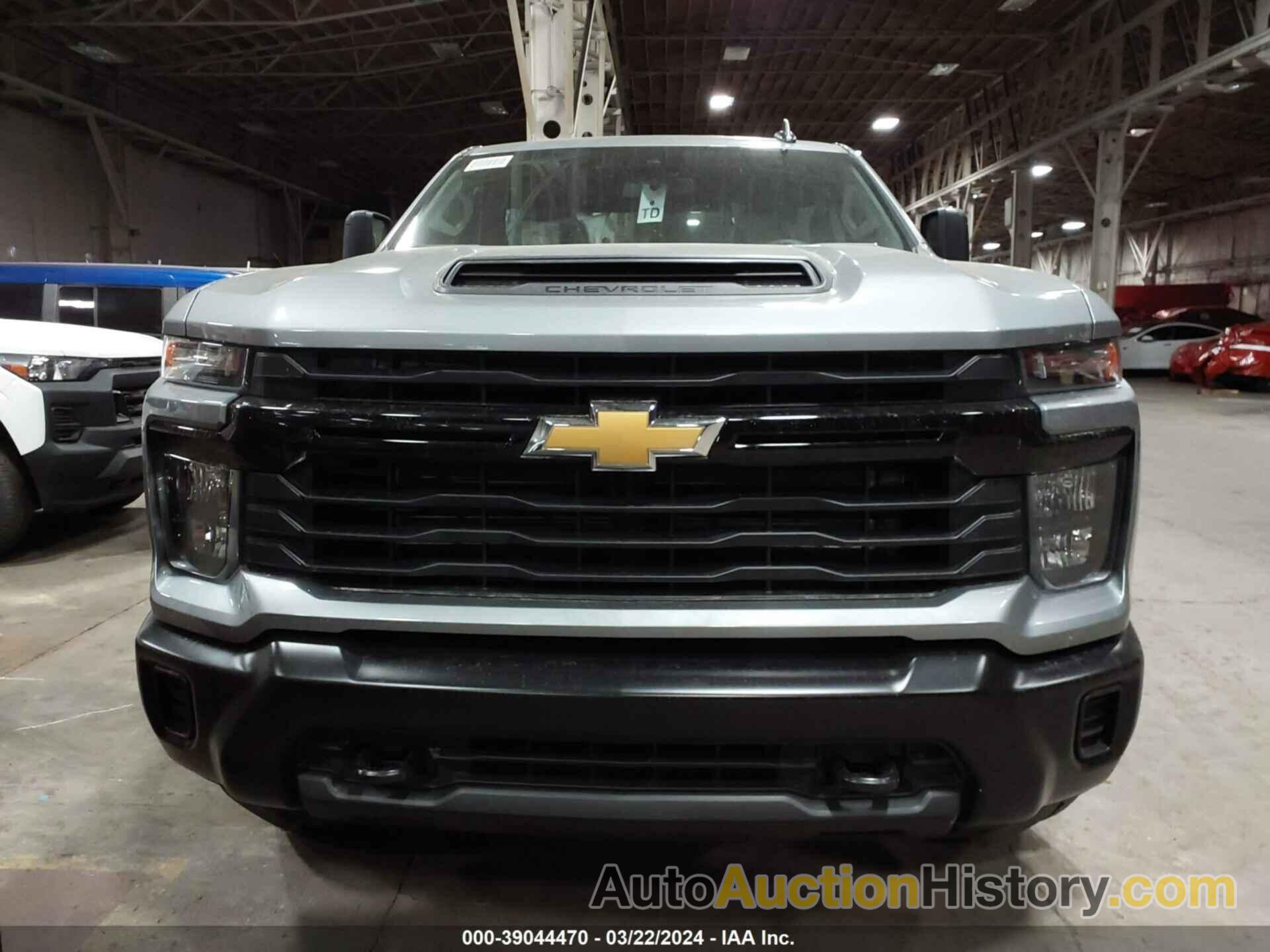 CHEVROLET SILVERADO 2500HD 4WD DOUBLE CAB LONG BED WORK TRUCK, 1GC5YLE72RF309159