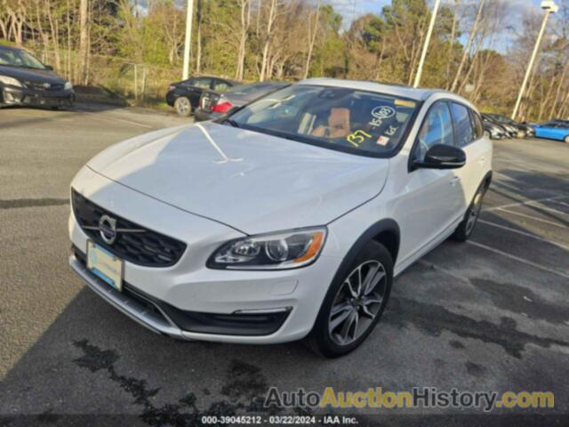 VOLVO V60 CROSS COUNTRY, YV4612HM5F1001879