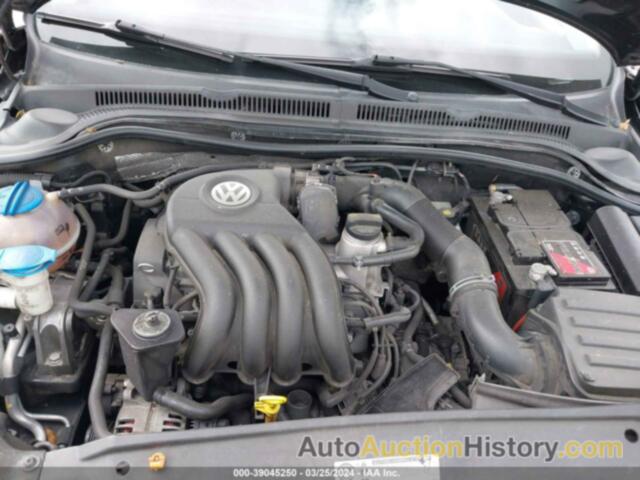 VOLKSWAGEN JETTA 2.0L S, 3VW2K7AJ0BM392946