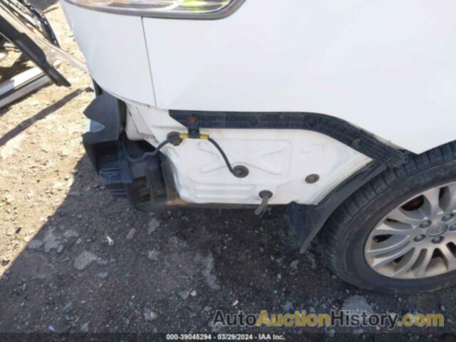 TOYOTA SIENNA XLE V6, 5TDYK3DC7BS050669