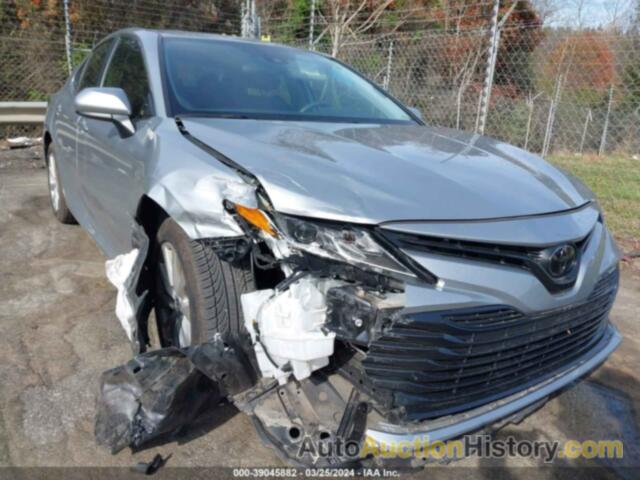 TOYOTA CAMRY LE, 4T1C11AK3LU402281