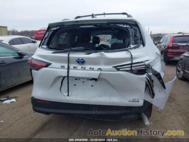 TOYOTA SIENNA XLE, 5TDYRKEC2NS133385