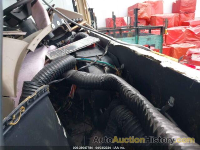 FREIGHTLINER CHASSIS XC, 4UZAB2DT5ECFT0998