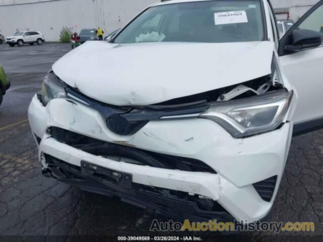 TOYOTA RAV4 LE, JTMBFREV2GJ096377