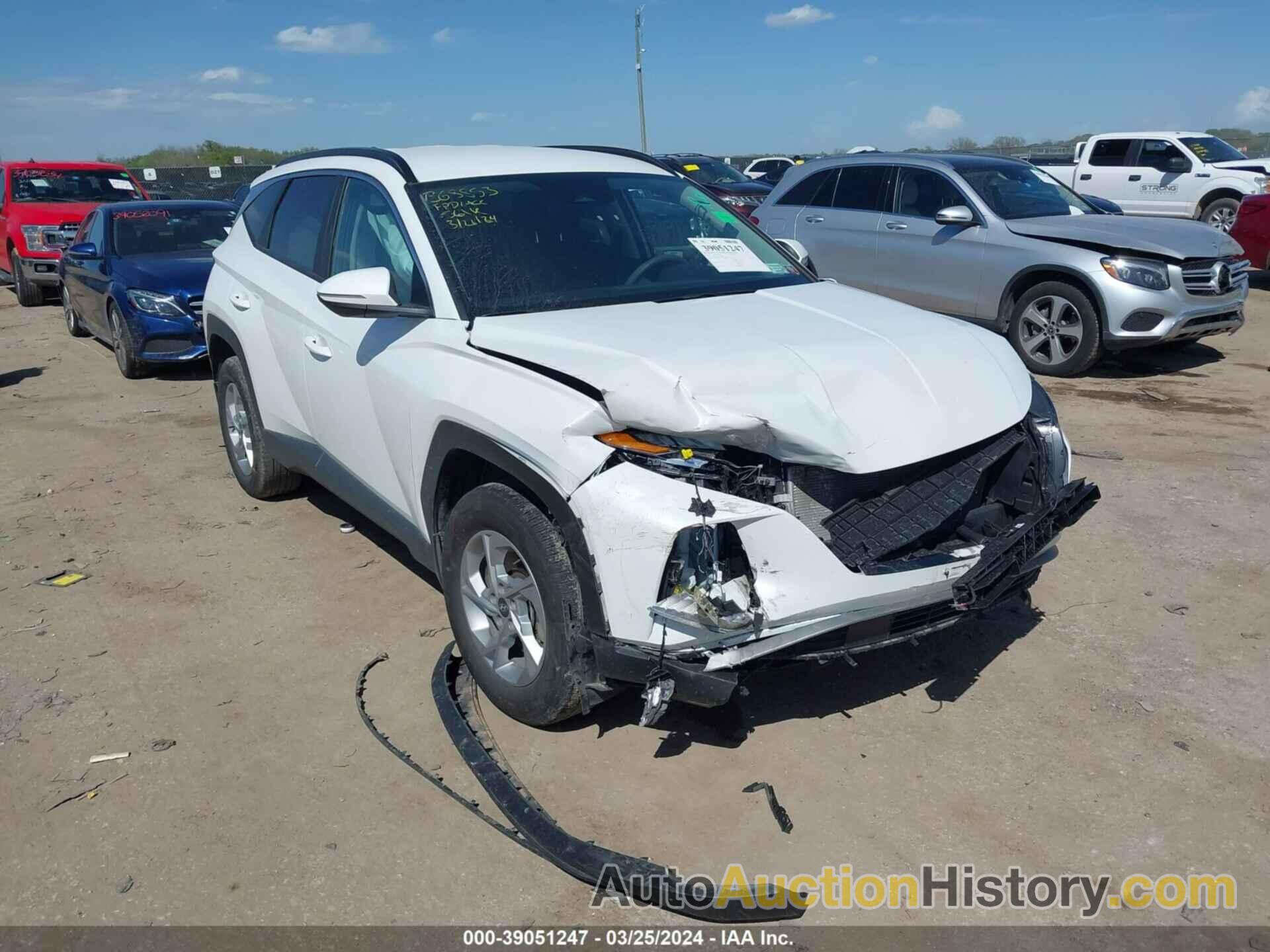 HYUNDAI TUCSON SEL, 5NMJBCAE4NH115444