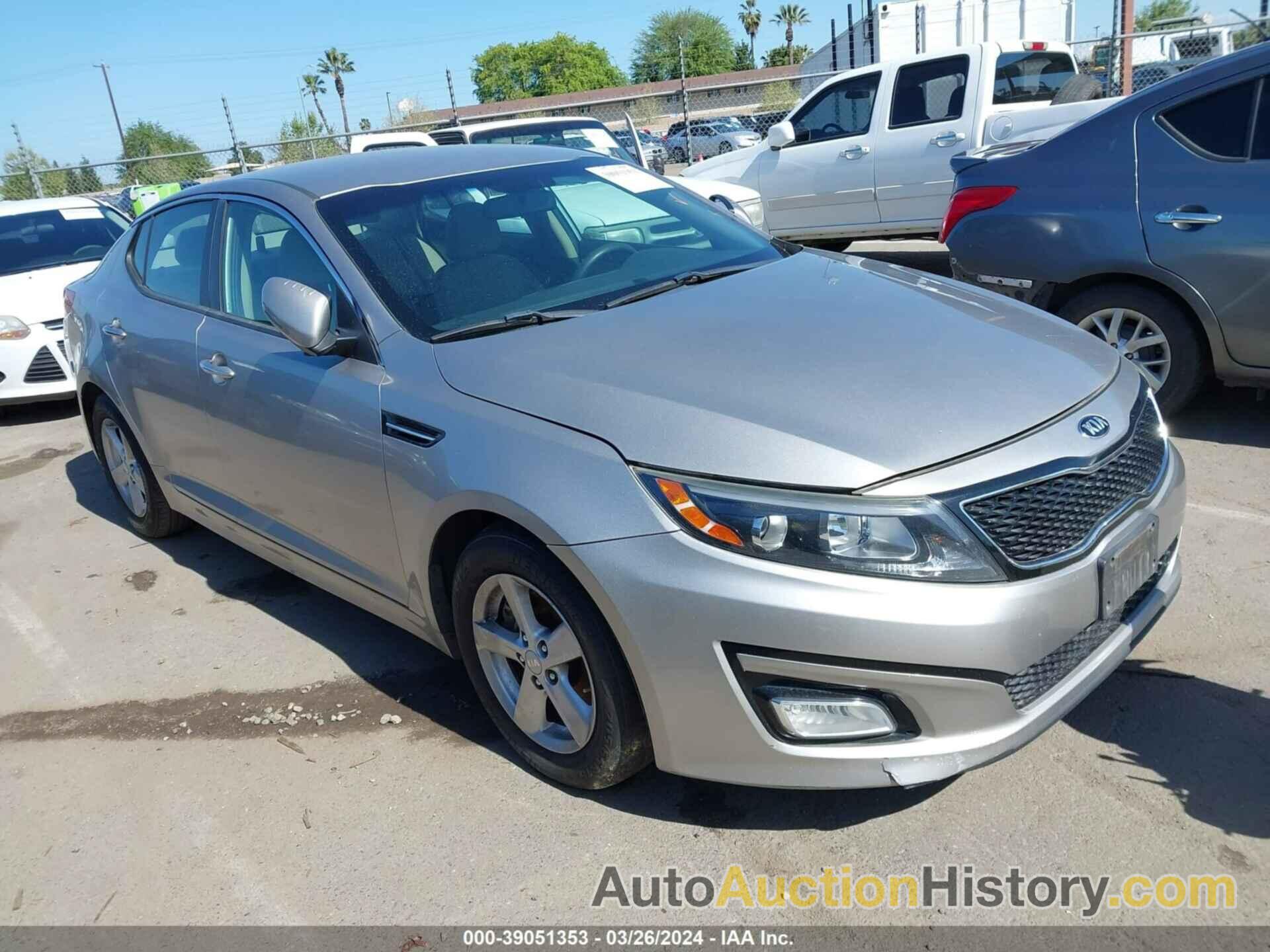 KIA OPTIMA LX, 5XXGM4A70FG450342