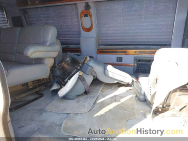 GMC SAVANA RV G1500, 1GDFG15R9W1048159