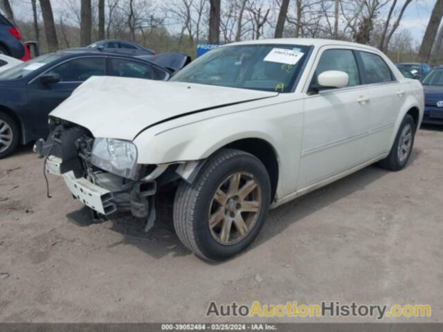 CHRYSLER 300 TOURING, 2C3KA53G56H228399