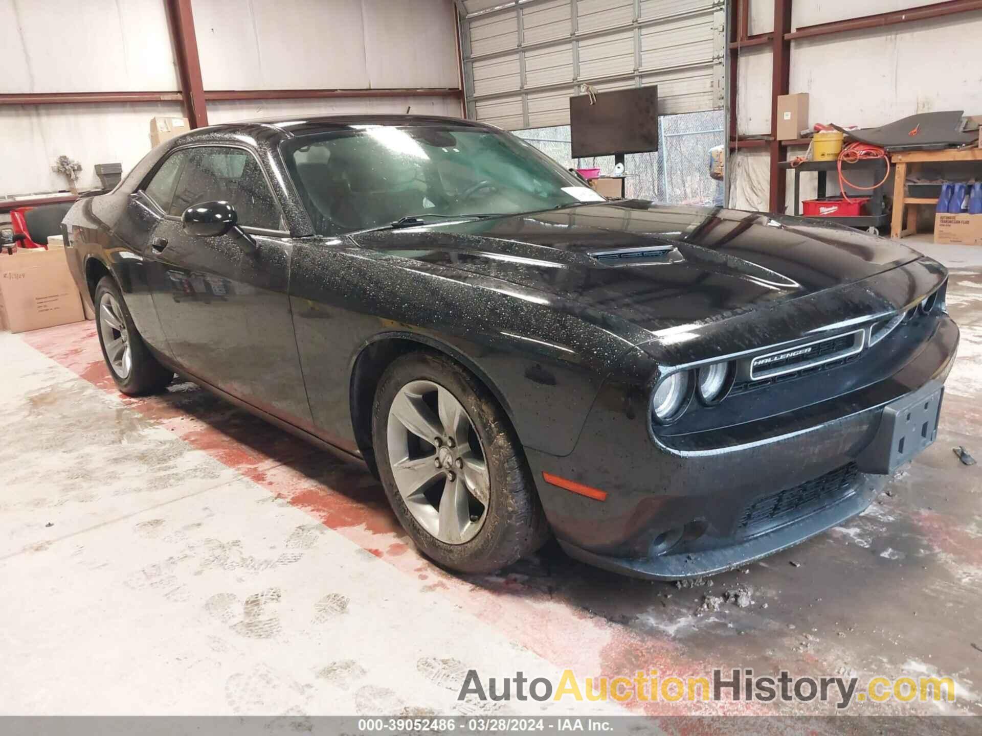 DODGE CHALLENGER SXT, 2C3CDZAG1KH593727