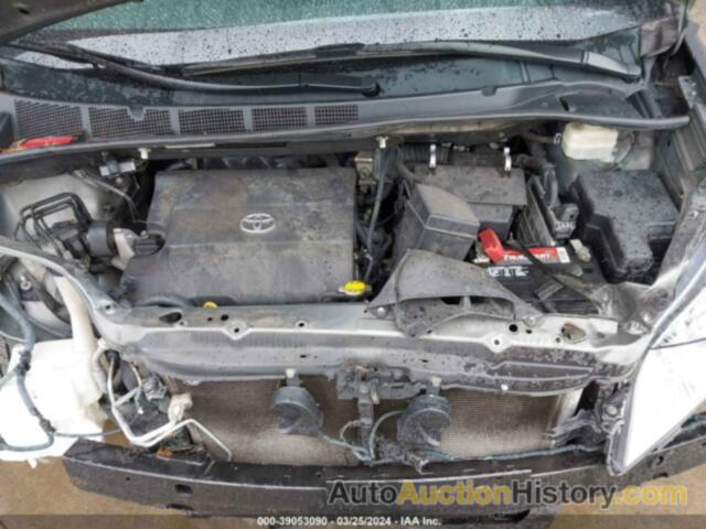 TOYOTA SIENNA LE V6, 5TDKK3DC2BS114512